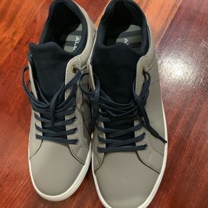Aldo sneakers 9